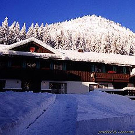 Crystal Mountain Hotels Exterior photo